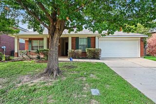 705 Fox Hunt Trail, Fort Worth, TX 76179