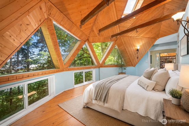 12 SE Oyster Beach Road, Shelton, WA 98584