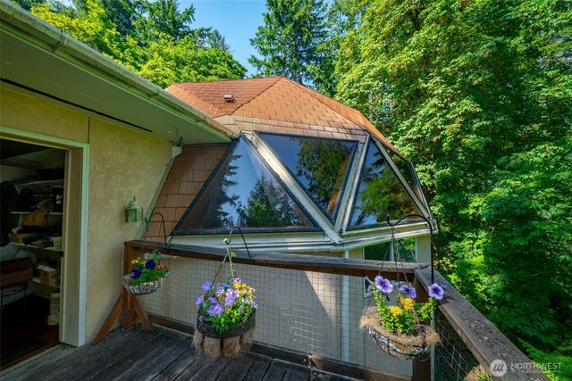 12 SE Oyster Beach Road, Shelton, WA 98584