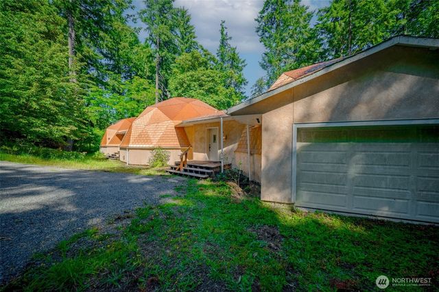 12 SE Oyster Beach Road, Shelton, WA 98584