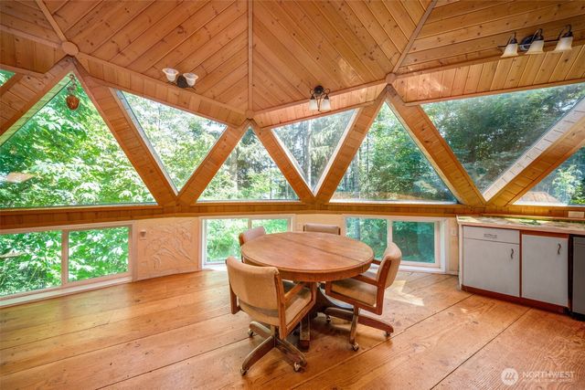 12 SE Oyster Beach Road, Shelton, WA 98584