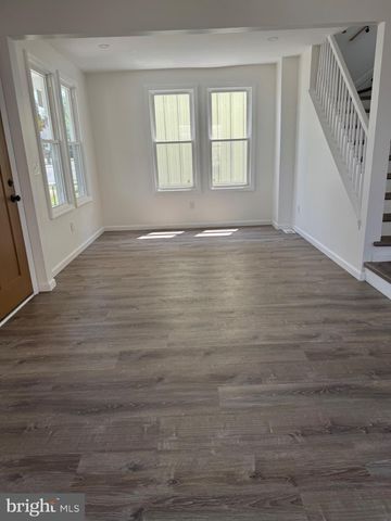 3 N GROVE AVE, National Park, NJ 08063