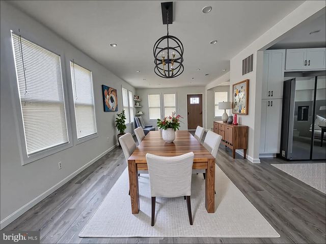 3 N GROVE AVE, National Park, NJ 08063