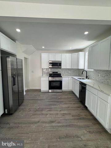 3 N GROVE AVE, National Park, NJ 08063