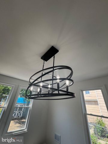 3 N GROVE AVE, National Park, NJ 08063