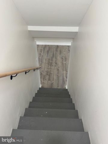 3 N GROVE AVE, National Park, NJ 08063