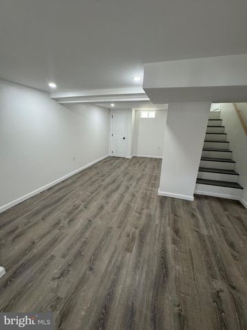 3 N GROVE AVE, National Park, NJ 08063