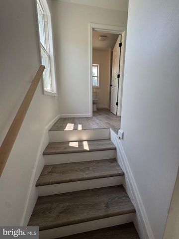 3 N GROVE AVE, National Park, NJ 08063