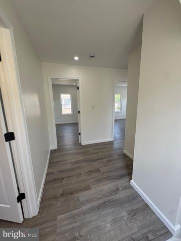 3 N GROVE AVE, National Park, NJ 08063