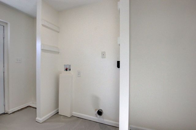 1707 Broadripple Dr, Clarksville, TN 37042