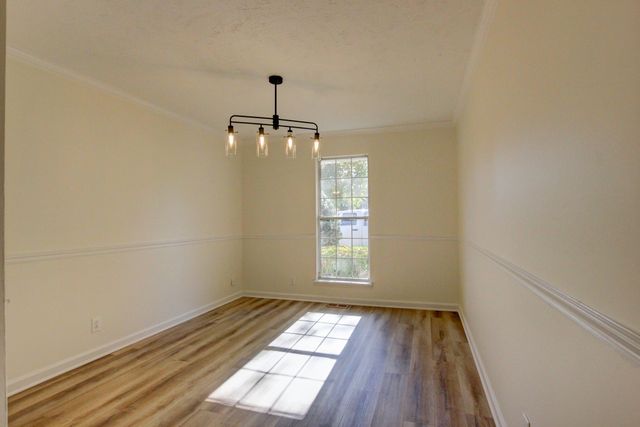 1707 Broadripple Dr, Clarksville, TN 37042