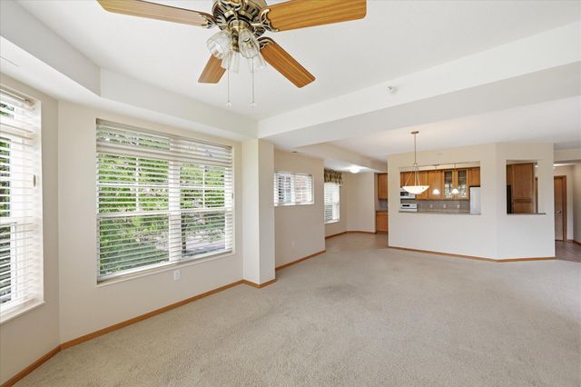 2550 38th Avenue NE 213, Saint Anthony, MN 55421