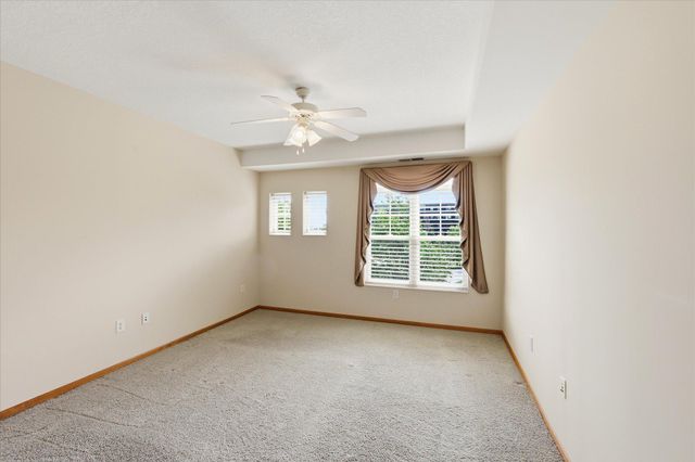 2550 38th Avenue NE 213, Saint Anthony, MN 55421