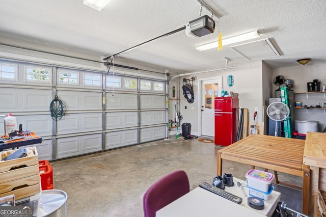 235 Victorian Lake Drive, Brunswick, GA 31525