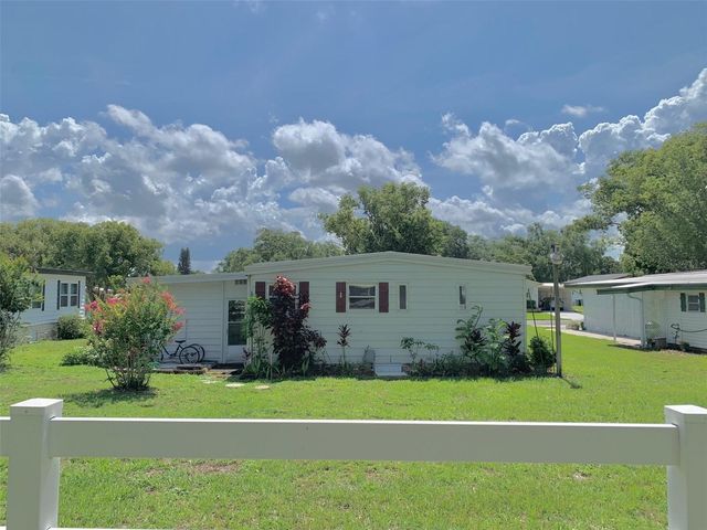 2122 OAK GROVE DRIVE 79, Zellwood, FL 32798
