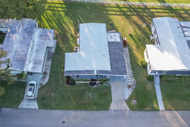 2122 OAK GROVE DRIVE 79, Zellwood, FL 32798