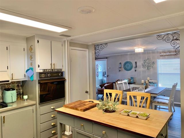 2122 OAK GROVE DRIVE 79, Zellwood, FL 32798