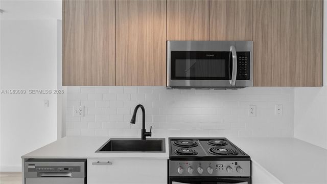 1561 Jefferson Avenue, Miami Beach, FL 33139
