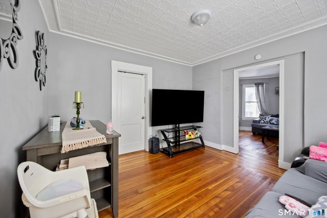 15 Howard Street, Waterbury, CT 06705