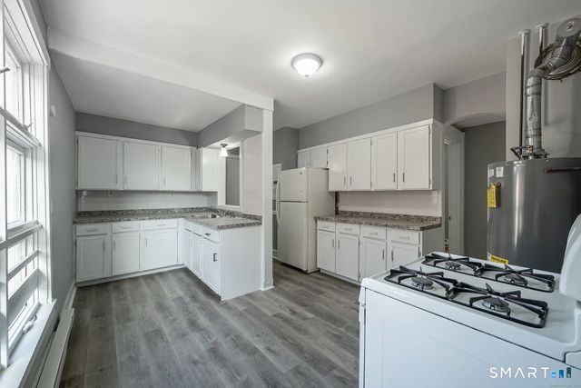 15 Howard Street, Waterbury, CT 06705