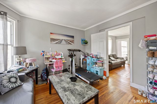 15 Howard Street, Waterbury, CT 06705