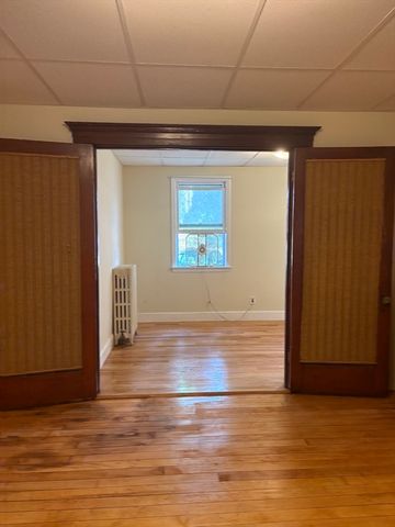 327 Faneuil 1A, Boston, MA 02135