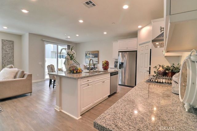 891 Julie Place, Upland, CA 91786