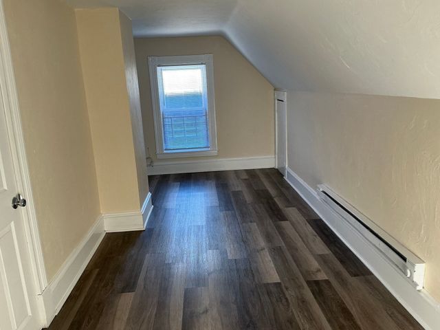 3 Glidden Ave 3, Lowell, MA 01851
