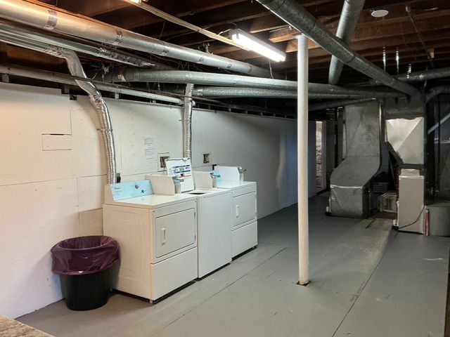 3 Glidden Ave 3, Lowell, MA 01851