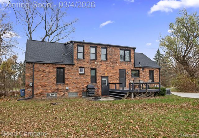 6177 Livernois Road, Troy, MI 48098