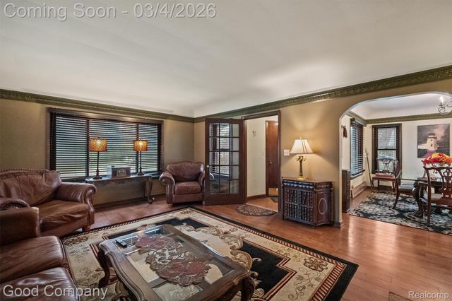 6177 Livernois Road, Troy, MI 48098