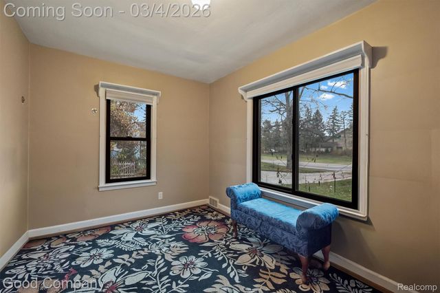 6177 Livernois Road, Troy, MI 48098