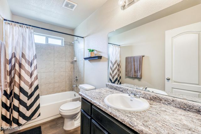 909 Talavera Drive, Horizon City, TX 79928
