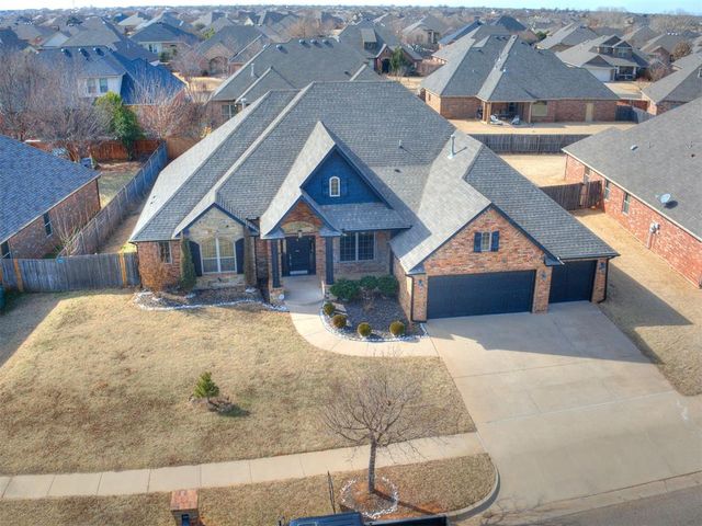 18509 Feliz Drive, Edmond, OK 73012