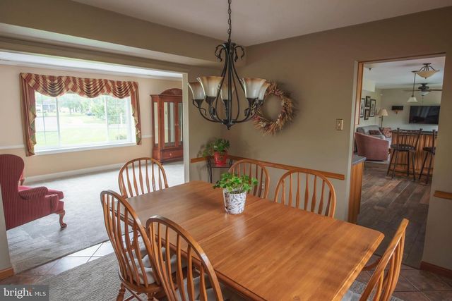 405 WALDON RD, Langhorne, PA 19047
