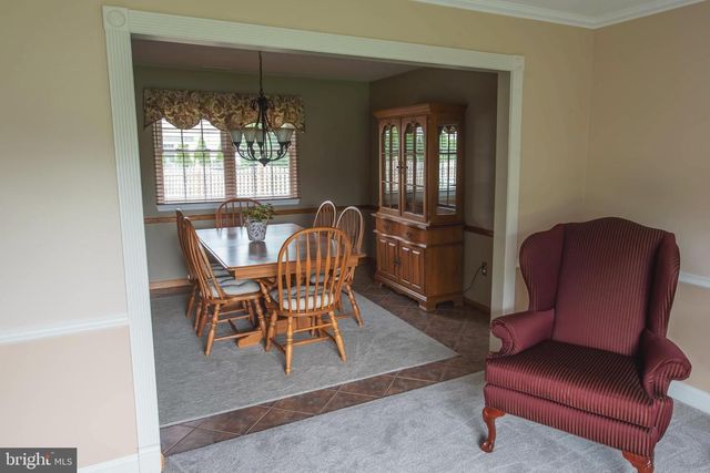 405 WALDON RD, Langhorne, PA 19047