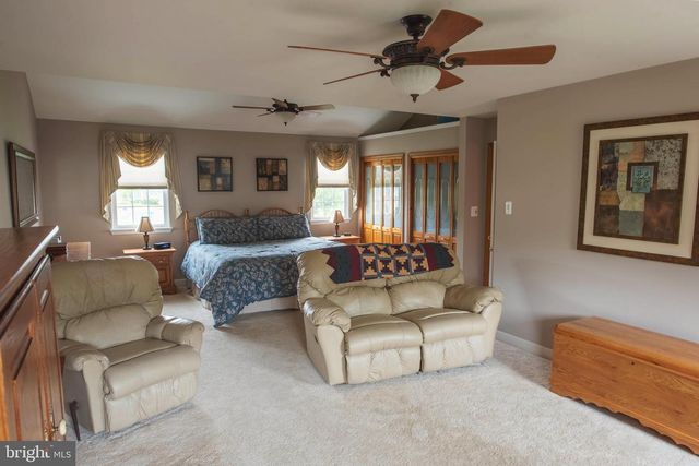405 WALDON RD, Langhorne, PA 19047