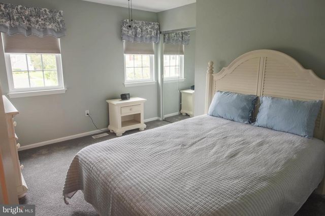 405 WALDON RD, Langhorne, PA 19047