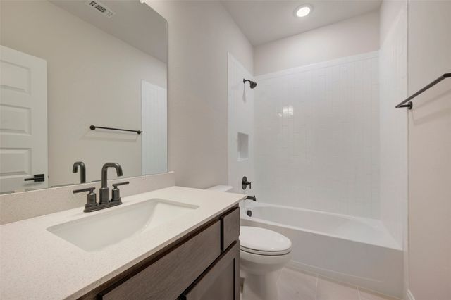 1733 Mosaic Way, Mesquite, TX 75181