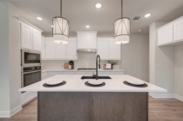 1733 Mosaic Way, Mesquite, TX 75181