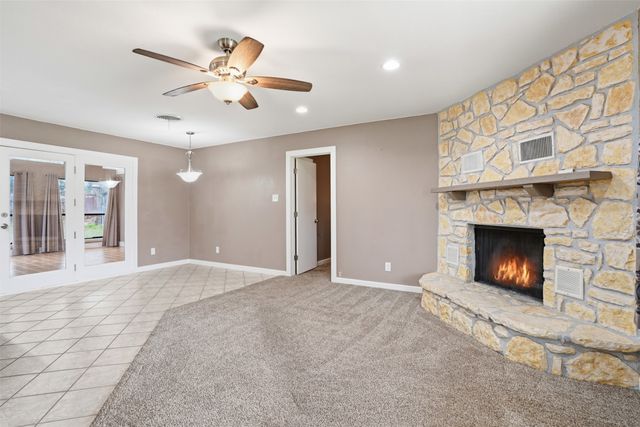 2318 Poco Court, Granbury, TX 76048