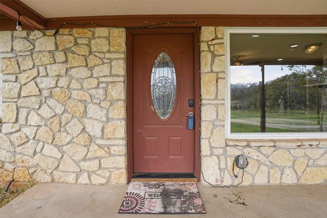 2318 Poco Court, Granbury, TX 76048