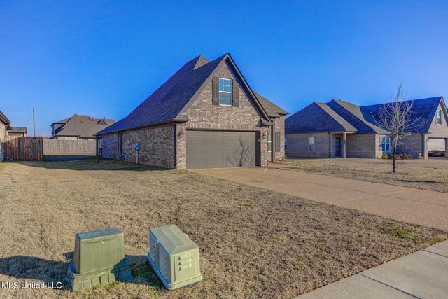 2262 Metcalf Way, Southaven, MS 38672