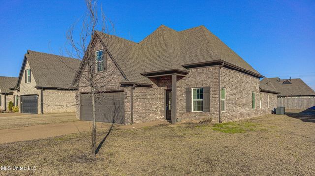 2262 Metcalf Way, Southaven, MS 38672