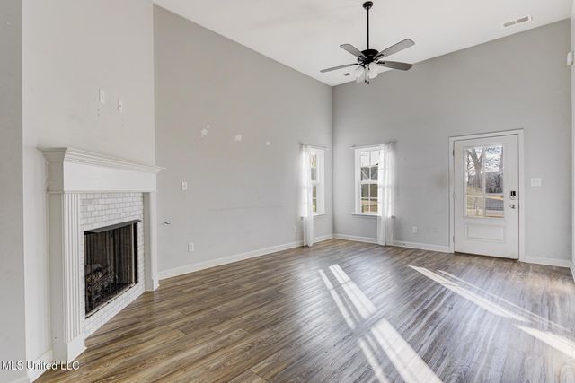 2262 Metcalf Way, Southaven, MS 38672