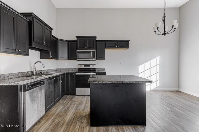 2262 Metcalf Way, Southaven, MS 38672