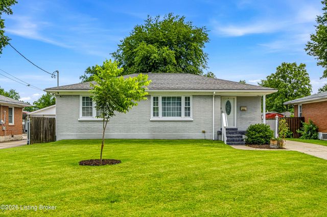 4905 Paramount Dr, Louisville, KY 40258