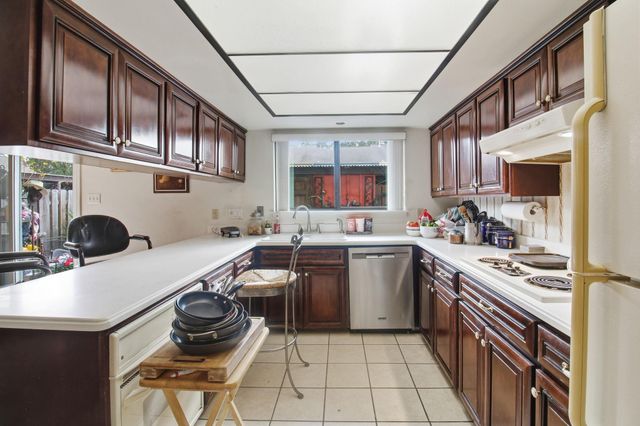 2266 Triway Lane 120, Houston, TX 77043