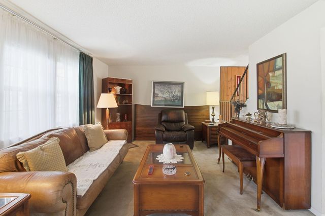 2266 Triway Lane 120, Houston, TX 77043