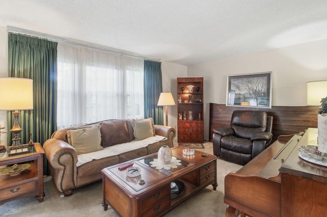 2266 Triway Lane 120, Houston, TX 77043